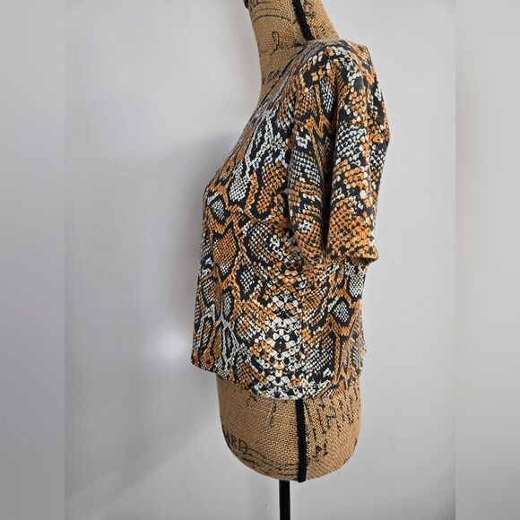 Chaser Ribbed Tee w Double Snakeskin Print Sz S NEW - Picture 3 of 9